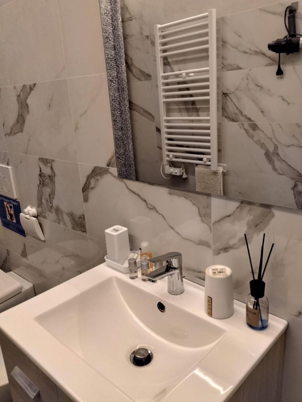 דירות לה ספציה Casa Vacanze Buddy La Tua Base Per Visitare Il Mare Delle Cinque Terre מראה חיצוני תמונה